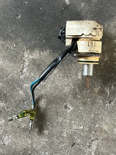 Cargar imagen en el visor de la galería, f 100 80 hp Yamaha 67F-14380-00-00 STARTER PRIMER carburetor Four Stroke 1999
