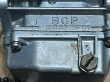 Load image into Gallery viewer, 90 75 hp Yamaha CARBURETOR SET 6H1-07 6H1-14301-07-00 6H1-14302-07-00 6H1-14303-07-00 Two Stroke 1992-2003
