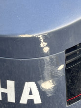 Load image into Gallery viewer, 150 hp Yamaha TOP COWLING 6R2-42610-40-EK two stroke v6 1990-1993 some 175 200 hp
