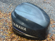 Cargar imagen en el visor de la galería, LOCAL PICK UP ONLY - f 225 200 hp Yamaha 69J-42610-00-8D TOP COWLING Engine Cover four stroke ‘02-10 (two available) - NO SHI
