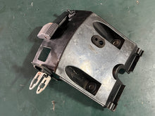 Charger l'image dans la galerie, DF 60 70 hp Suzuki 61831-99E00-0EP FRONT PANEL 98~00 side cover Four Stroke oem
