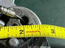 Cargar imagen en el visor de la galería, 25 hp Yamaha Tiller Handle Kit 6G1-42111-04-EK 6L2-W0084-00-EK two stroke Two Cylinder 1988-1994 also 6G1-42111-02-EK
