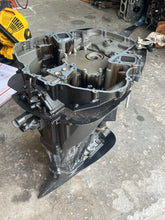 Cargar imagen en el visor de la galería, DF 225 200 hp Suzuki 25” DRIVESHAFT HOUSING MIDSECTION, ENGINE HOLDER 51111-93J03-0EP, STEERING ARM 43750-93J02-0EP  &amp; SWIVEL
