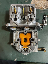 Load image into Gallery viewer, 225 200 hp Mercury CARBURETOR SET WMH-47 3311-818639A12 818639A13 818639A14 two stroke 3.0 liter CLEAN - NEED NEW BOWL GASKET
