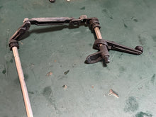 Charger l'image dans la galerie, 90 115 hp Johnson 0335815 Throttle arm SHAFT, 0438957 THROTTLE CAM &amp; ARM Assy 0335543, 0343978 roller arm HUB two stroke OIS 
