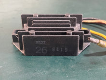 Cargar imagen en el visor de la galería, DT 55 65 75 85 hp Suzuki 32800-94700 voltage RECTIFIER &amp; REGULATOR 1985-92 two stroke OEM nla
