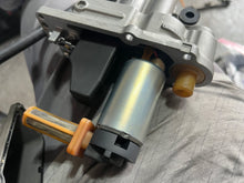 Cargar imagen en el visor de la galería, 1 sold ebay oct2025——MFS50 Tohatsu 3KY101501 VAPOR SEPARATOR ASSY vst oem TESTED 40 50 hp FOUR STROKE
