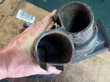 Charger l'image dans la galerie, Mercruiser 816900A5 816900-c 4” stainless steel exhaust riser 5.0 5.7 7.4 8.2 Liter v8 Bravo

