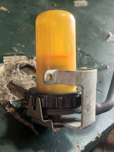 Load image into Gallery viewer, f 150 hp Yamaha 65L-24560-00-00 FUEL FILTER ASSY water separator 69J-24566-00-00 bracket four stroke 1997-2005 old style 200 
