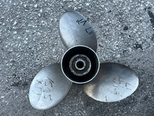 Load image into Gallery viewer, OMC Volvo Penta Rebel 763568 3-Blade Propeller LH 15 1/2 x 17 Pitch STAINLESS prop 15 spline

