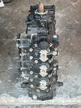 Load image into Gallery viewer, to be priced after borescope— 90 75 hp Evinrude e-tec CYLINDER CRANKCASE ASSY  5005507 two stroke 2005
