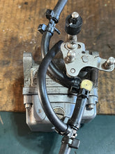 Charger l'image dans la galerie, 115 hp Mercury 884586T07 884586T08 884586T09 884586T10 3301-824902-c Carburetor Set WME 111-1 111-2 111-3 111-4 two stroke fo

