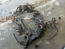 Charger l'image dans la galerie, f 225 200 hp Yamaha engine WIRE HARNESS 69J-82590-30-00 69J-30 four stroke 2003
