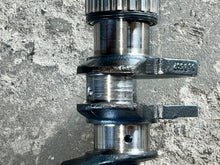 Charger l'image dans la galerie, 40 30 hp Mercury EFI CRANKSHAFT long 858507T04 four stroke 3 cylinder 2005
