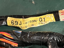 Charger l'image dans la galerie, f 225 hp Yamaha WIRE HARNESS ASSY 3 69J-8259N-00-00 69J-8259N-10-00 electrical 225 hp FOUR STROKE 2002-05 v6
