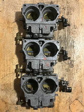 Charger l'image dans la galerie, 150 135 hp Mercury CARBURETOR SET WMH 31-1 31-2 31-3 3311-818650A31 818650A32 818650A56 two stroke v6
