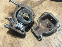 Cargar imagen en el visor de la galería, 7.5 4.5 HP Johnson Evinrude 0390249 frozen PARTS carburetor two stroke 1980-81 stamped 396736
