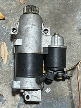 Cargar imagen en el visor de la galería, f 225 200 hp Yamaha STARTING MOTOR ASSY 69J-81800-00-00 81800 four stroke 2002-2010 Mercury STARTER 888333T1 some 150 hp
