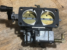 Cargar imagen en el visor de la galería, 200 175 150 hp Mercury CARBURETOR SET WMH-16 top 3308-9672A44 3311-818650A4 818650A52, center 3308-9672A45 818650A5 818650A53
