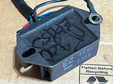 Charger l'image dans la galerie, DT 200 150 HP efi Suzuki 32800-92E30 Regulator Rectifier ASSY hldi two stroke 1998-2003
