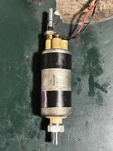 Charger l'image dans la galerie, f 225 200 250 hp Yamaha BAPMIC vst FUEL PUMP ASSY low 69J-24410-00-00 four stroke TESTED 2002-up mercury crossover 888251T01
