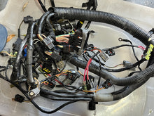 Charger l'image dans la galerie, 200 hp Yamaha WIRE HARNESS 68F-82590-70-00 two stroke HPDI 2005 some compatibility 150 175 hp - off Z200txrd
