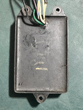 Load image into Gallery viewer, 135 150 175 200 hp Mercury 41470a22 Oil Injection Warning Unit two stroke
