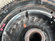 Charger l'image dans la galerie, 225 200 hp Johnson Evinrude FLYWHEEL 0583970 583968 two stroke v6
