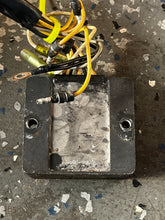 Cargar imagen en el visor de la galería, DT 225 250 200 150 HP Suzuki 32800-92E00 32800-92E10 voltage RECTIFIER &amp; REGULATOR electrical OEM two stroke 92E10
