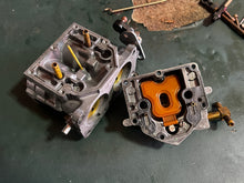 Load image into Gallery viewer, 225 200 hp Mercury CARBURETOR SET WMH-47 3311-818639A12 818639A13 818639A14 two stroke 3.0 liter CLEAN - NEED NEW BOWL GASKET
