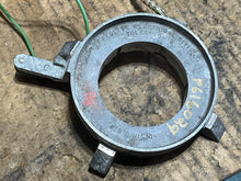 Charger l'image dans la galerie, 85 hp Force F616029 TRIGGER ASSY Superseded by 888795 TWO STROKE mercury 1983-86
