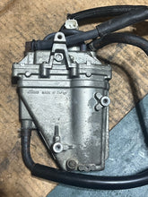 Charger l'image dans la galerie, f 115 hp Yamaha 68V-14180-01-00 vst FUEL FLOAT CHAMBER ASSY with pump 2000-2011 Four Stroke
