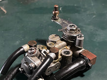 Load image into Gallery viewer, 115 hp Yamaha OIL INJECTION PUMP 6N7-13200-00-00 two stroke 1990-2001 some 130 hp compatibility
