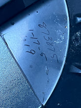 Load image into Gallery viewer, 175 150 135 hp Evinrude Ficht ENGINE COVER 0285623 0285659 two stroke 2005
