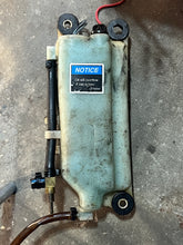 Load image into Gallery viewer, 135 150 hp Mercury Optimax OIL RESERVOIR 8M0062954 833069T3 Two Stroke 1998
