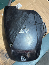 Cargar imagen en el visor de la galería, DF 40 50 hp suzuki Flywheel Cover 11511-87j00 1999-2010 four stroke
