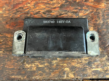 Cargar imagen en el visor de la galería, Johnson Evinrude Dual Ignition Coil 0583740, old numbers 0583298, 0583040, 0777664 brp etec E-tec omc OEM
