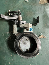 Load image into Gallery viewer, 115 hp Mercury Optimax THROTTLE BODY 855422A1 Two Stroke 3 Cylinder DFI 2008 compatible with other hps
