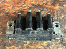 Cargar imagen en el visor de la galería, Johnson Evinrude Dual Ignition Coil 0583740, old numbers 0583298, 0583040, 0777664 brp etec E-tec omc OEM
