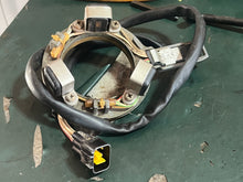 Load image into Gallery viewer, 150 175 200 hp Yamaha 64D-85580-00-00 PULSER COIL 1997-2009 two stroke vmax
