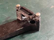 Charger l'image dans la galerie, 200 - 300 hp Mercury 899080T01 824010-c 824010c Shift ANCHOR BRACKET 89908
