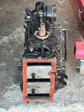 Load image into Gallery viewer, to be priced after borescope— 90 75 hp Evinrude e-tec CYLINDER CRANKCASE ASSY  5005507 two stroke 2005
