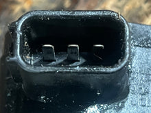 Load image into Gallery viewer, 135 - 350 hp Mercury Verado IGNITION COIL 8M0039809 four stroke 339-880615T01
