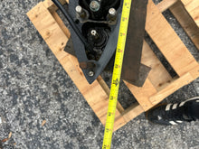 Load image into Gallery viewer, 135,150, 175, 200 hp Mercury  1647-9147-c1 counter-rotation 2.5 Liter lower unit 25” xl - shifts &amp; is pressure tested
