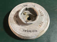 Charger l'image dans la galerie, 8 9.8 hp Tohatsu Nissan 3B2061010 FLYWHEEL CUP pull start Two Stroke 2002-03
