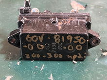 Load image into Gallery viewer, 250 hp Yamaha POWER RELAY 60V-81950-00-00 two stroke HPDI 3.3 Liter 2003-2009 some compatibility 200 225 300 hp
