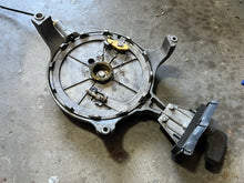 Charger l'image dans la galerie, 30 25 hp Yamaha RECOIL STARTER pull 689-15710-03-00 two stroke 1984-1993
