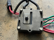 Cargar imagen en el visor de la galería, f 250 hp Yamaha VOLTAGE REGULATOR RECTIFIER 6P2-81960-03-00 6P2-02 6P2-02 6P2-81960-00-00 four stroke 2005 some compatibly 50
