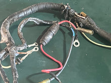 Charger l'image dans la galerie, 90 HP Yamaha 688-82590-11-00 WIRE HARNESS ASSEMBLY 1984-87 oem Two Stroke

