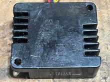 Cargar imagen en el visor de la galería, 90 hp Tohatsu Nissan 3B7760655 Voltage Regulator two stroke 40 50 60 70 hp 1996-2002 SU204Y- 2 9717B01
